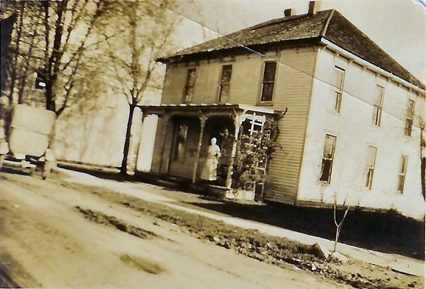 The Lawshe Home in 1920